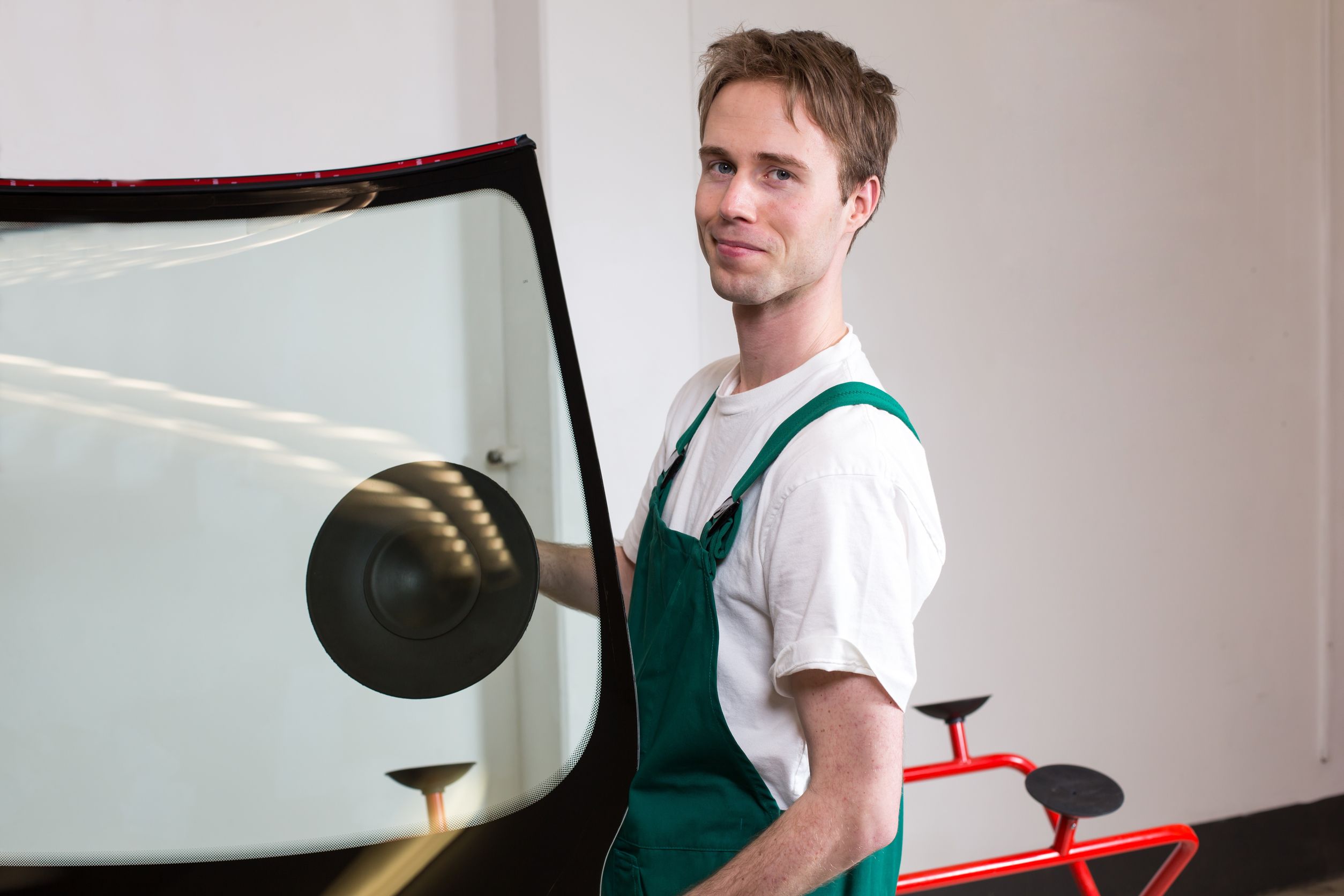 Finding the Right Service Provider for Window Tinting in Wichita, KS