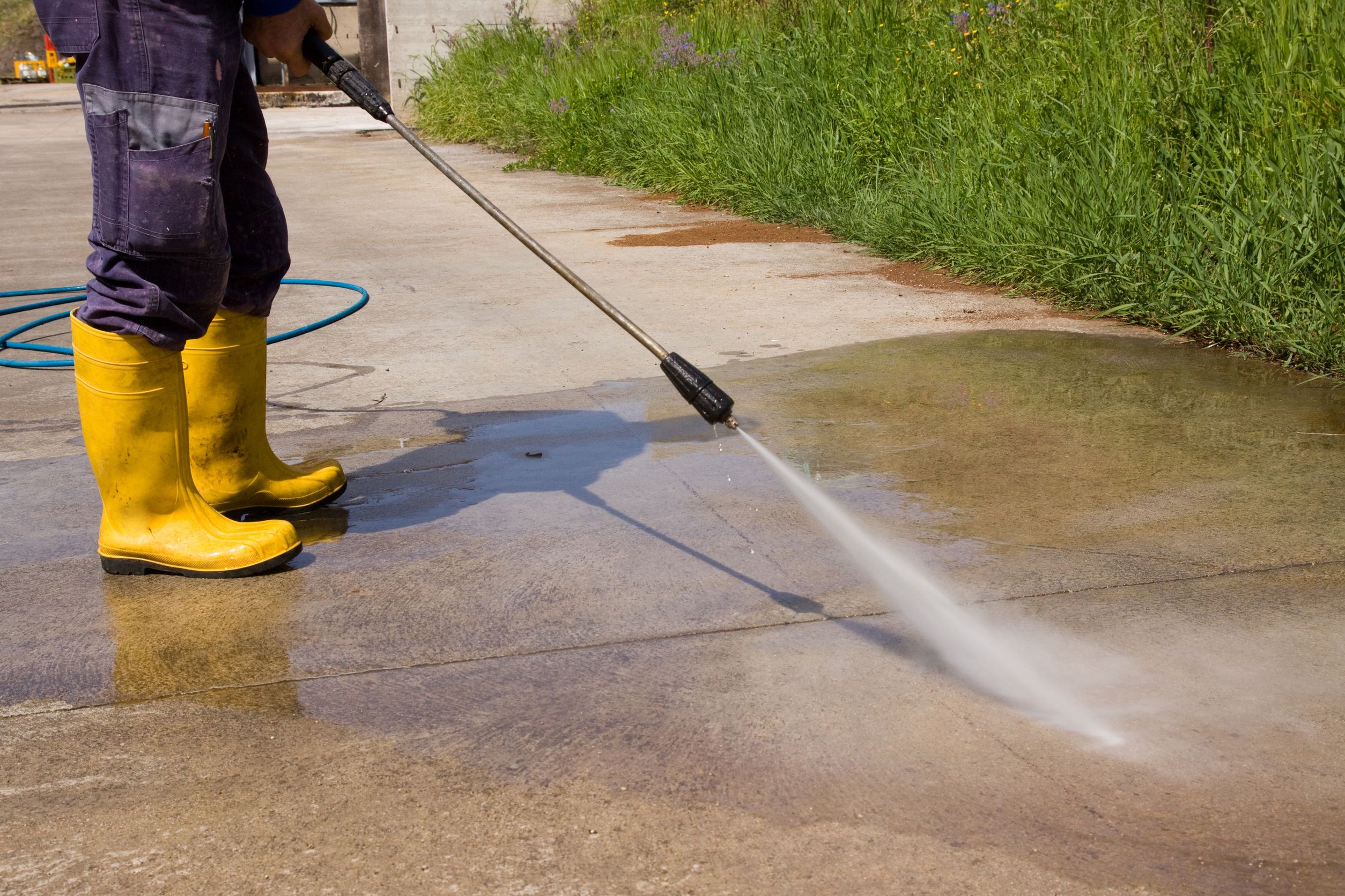 Pressure Washing Services That Can Clean Tough Surfaces