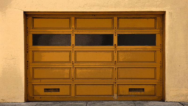 How a Garage Door Company in Yakima, WA Keeps Homes Safe and Beautiful.